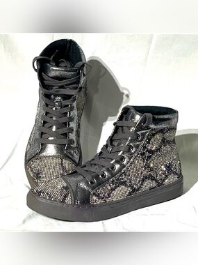 Steve Madden UPROAR Rhinestone High Top Sneakers Men 7 Women 8.5 Snakeskin Print